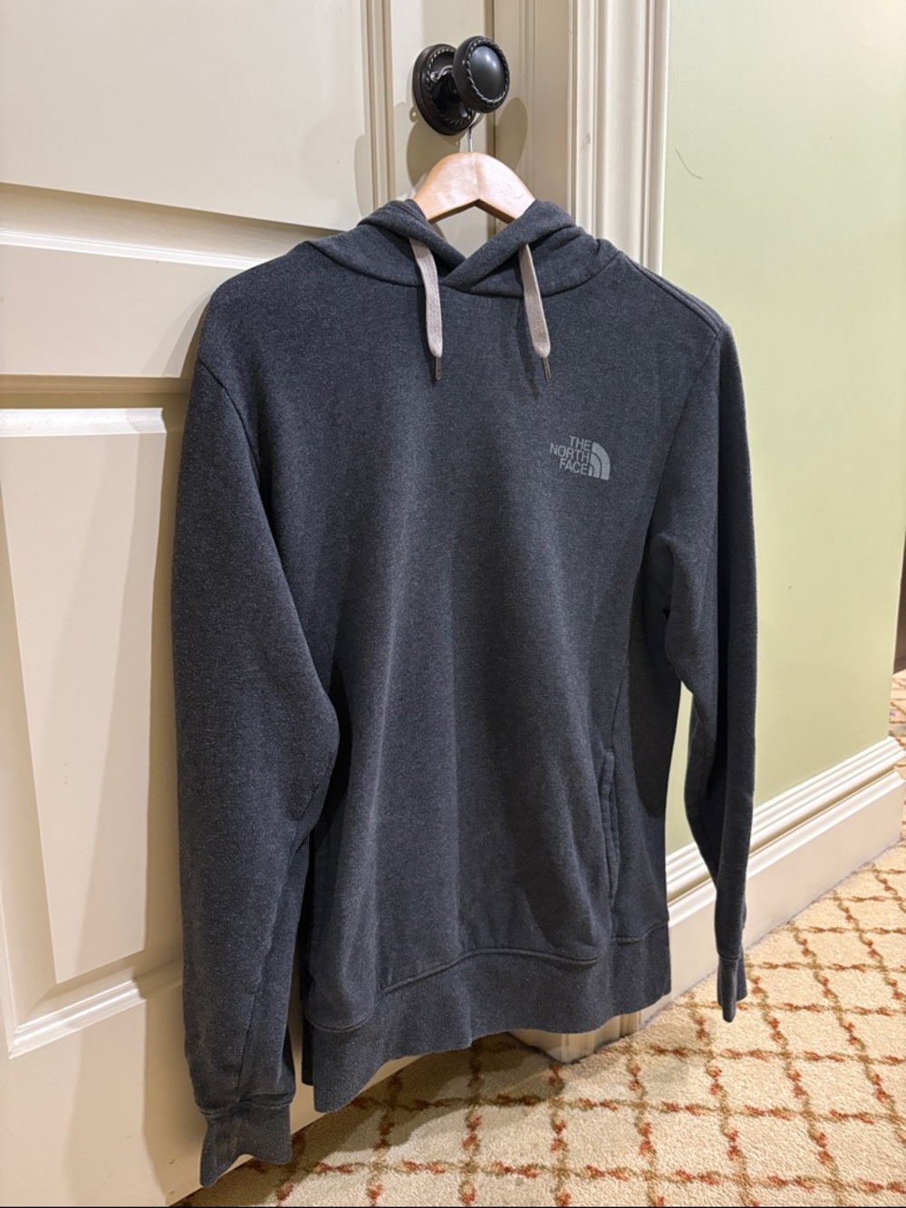 The North Face Big Logo Pullover Hoodie Charcoal Gray Men’s Small
